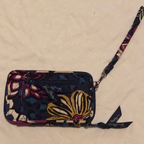 Vera Bradley African Violet Smartphone wristlet - Picture 2 of 4